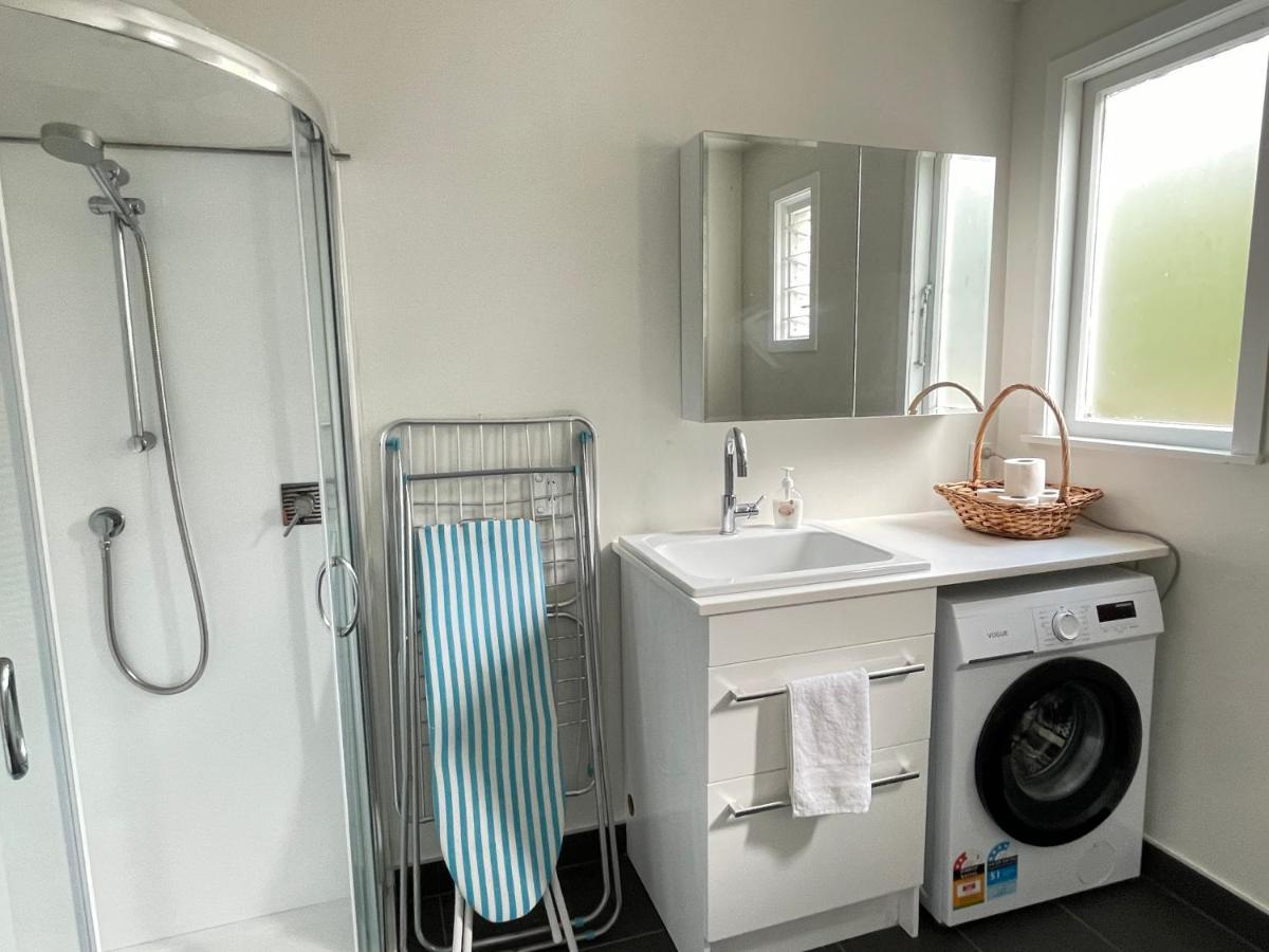 Spacious Retreat Near Ferry & Mall Wellington Exteriör bild