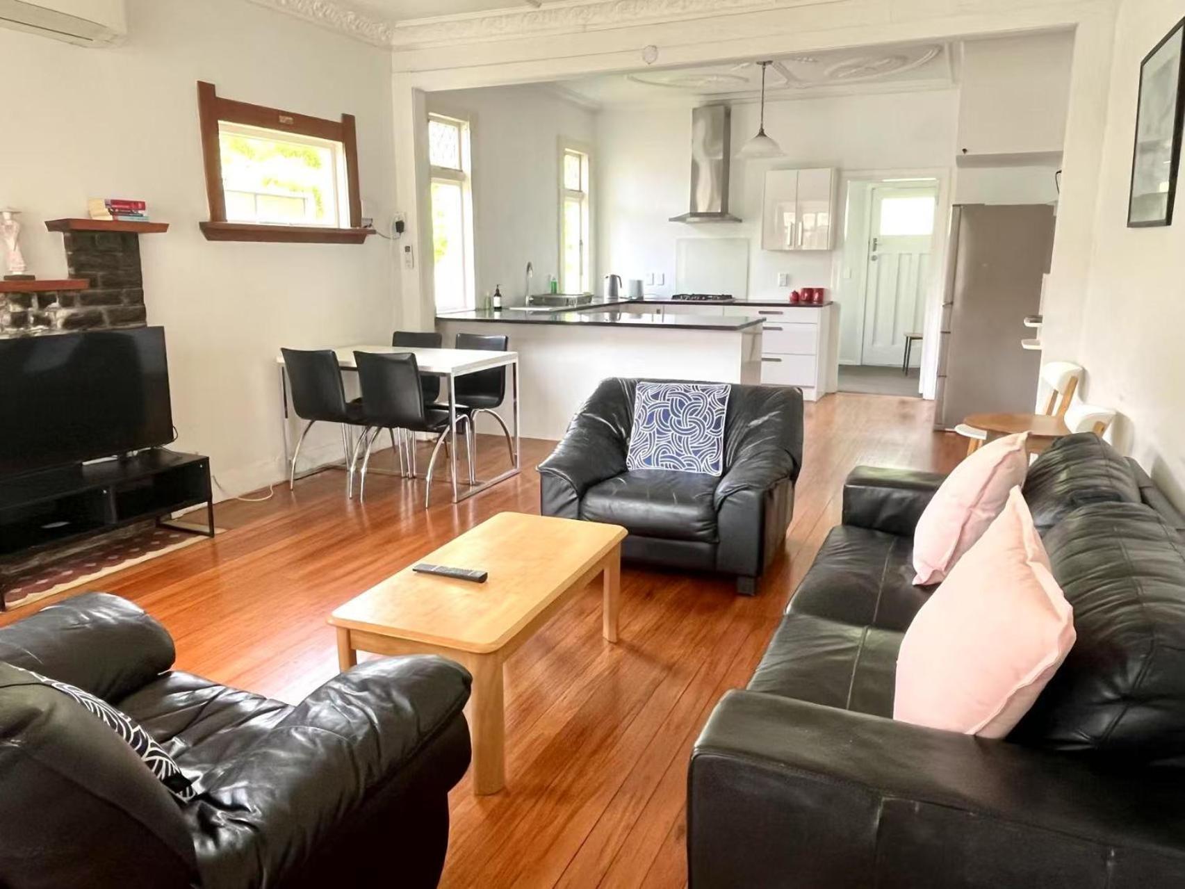 Spacious Retreat Near Ferry & Mall Wellington Exteriör bild